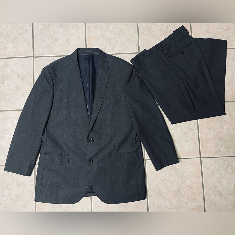 J Crew 2 Piece Crosby Charcoal Suit Super 120 Loro Piana- 44 / 38